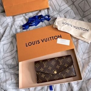 Louis Vuitton Sarah Wallet